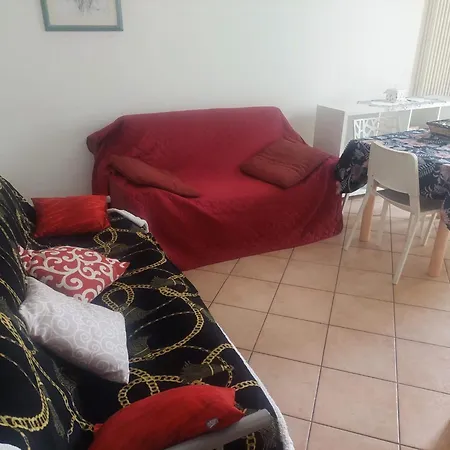 Alloggio Turistico Artu' *
